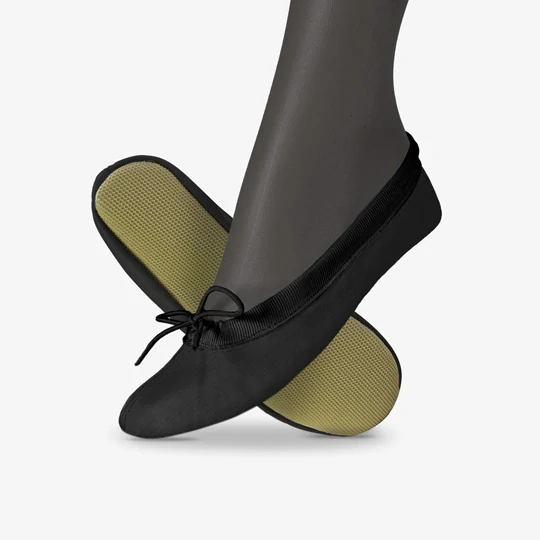 Cvičky gymnastické SPIRIT GYM textilní WINS 37,5 černá