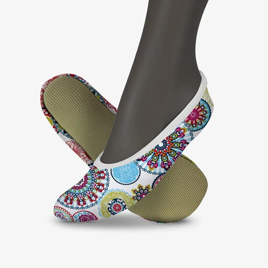 Cvičky gymnastické barefoot DREAM GYM textilní vzory  WINS 26 mandala