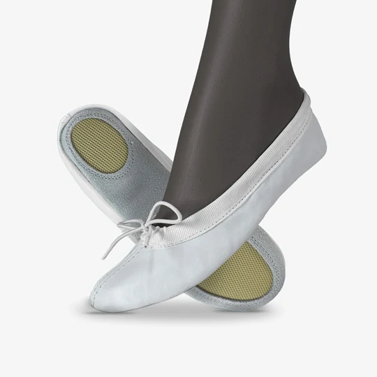 Cvičky univerzální SPIRIT UNI kožené matné WINS 29,5 tělová