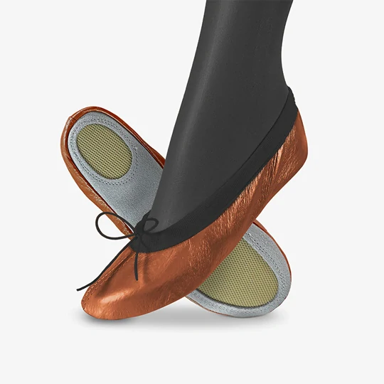 Cvičky univerzální SPIRIT UNI kožené lesklé  WINS 39 červená