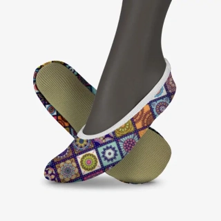 Cvičky gymnastické barefoot DREAM GYM textilní vzory  WINS 26 čtverečky