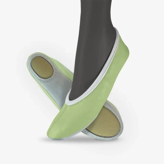 Cvičky univerzální BASIC UNI kožené matné WINS 48 zelená