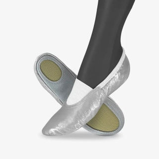 Cvičky univerzální CLASSIC UNI kožené lesklé WINS 39 stříbrná