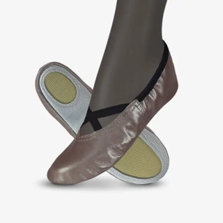 Cvičky univerzální FRANCES UNI kožené lesklé WINS 23 platinová