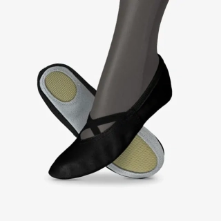 Cvičky univerzální FRANCES UNI syntetika WINS 39 černá