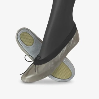 Cvičky univerzální SPIRIT UNI kožené lesklé  WINS 25 platinová