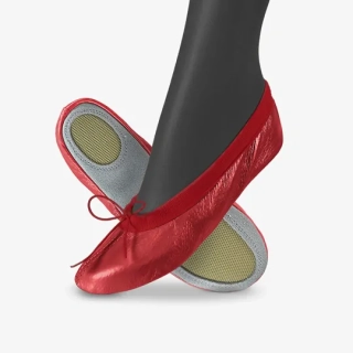 Cvičky univerzální SPIRIT UNI kožené lesklé  WINS 23 červená